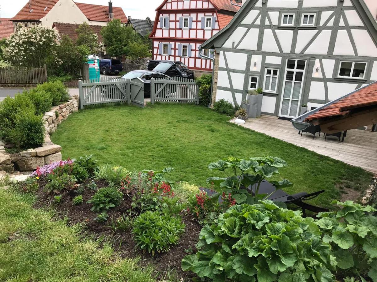 Hassgautor * Aidhausen